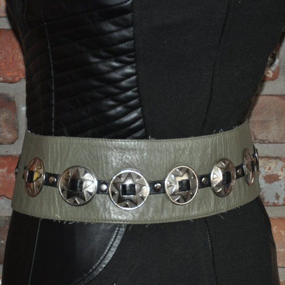 Black & Grey Wide Leather Western Star Medallion Studded Hip Hugger Belt Italy M - Picture 4 of 5
